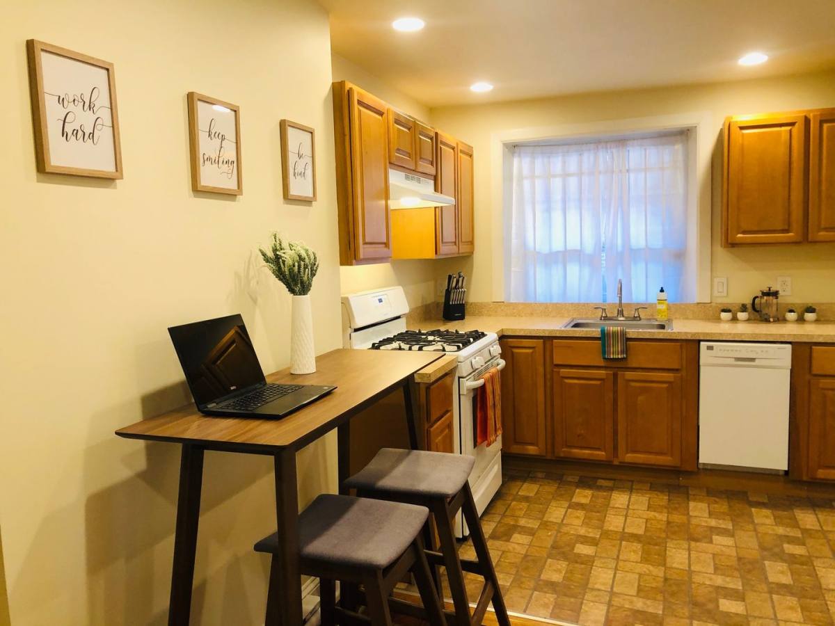 Apartment for rent at 262-64 S 21st St, Philadelphia, PA 19103