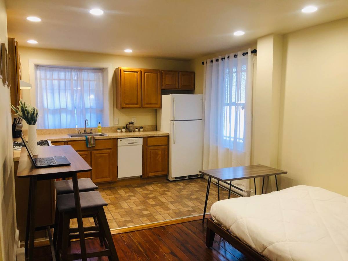 Apartment for rent at 262-64 S 21st St, Philadelphia, PA 19103