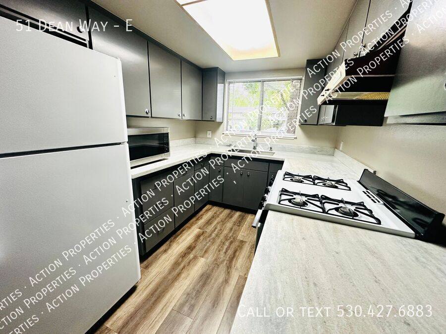 Apartment for rent at 51 Dean Way E, Folsom, CA 95630