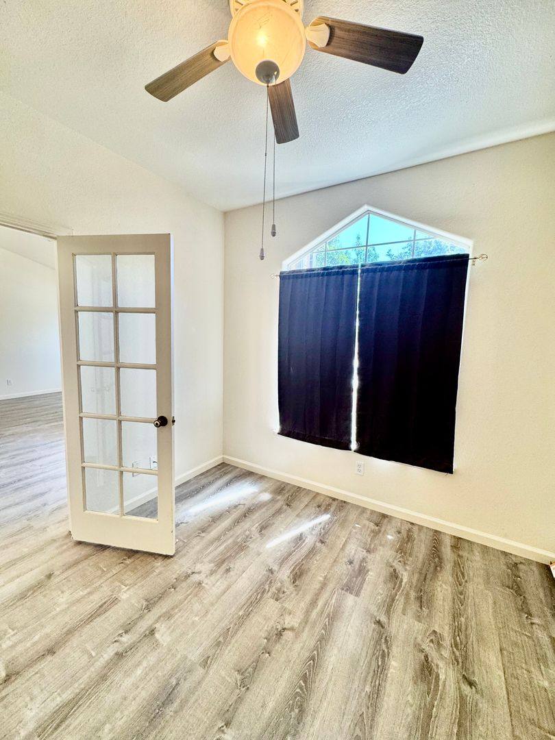 House for rent at 1915 Place Rd, Los Banos, CA 93635