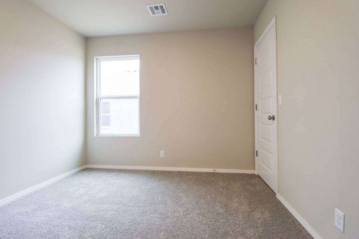 House for rent at 1327 E Honolulu Place, Broken Arrow, OK 74012