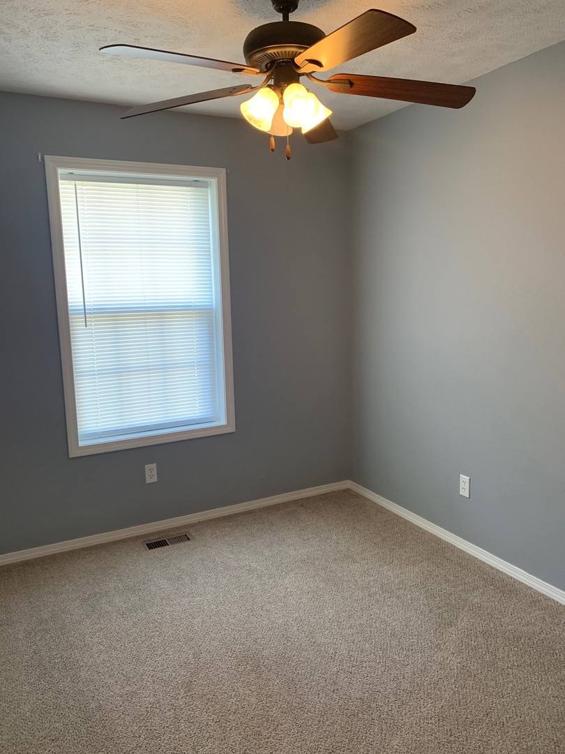 House for rent at 422 Stone Creek Rd, Willard, MO 65781
