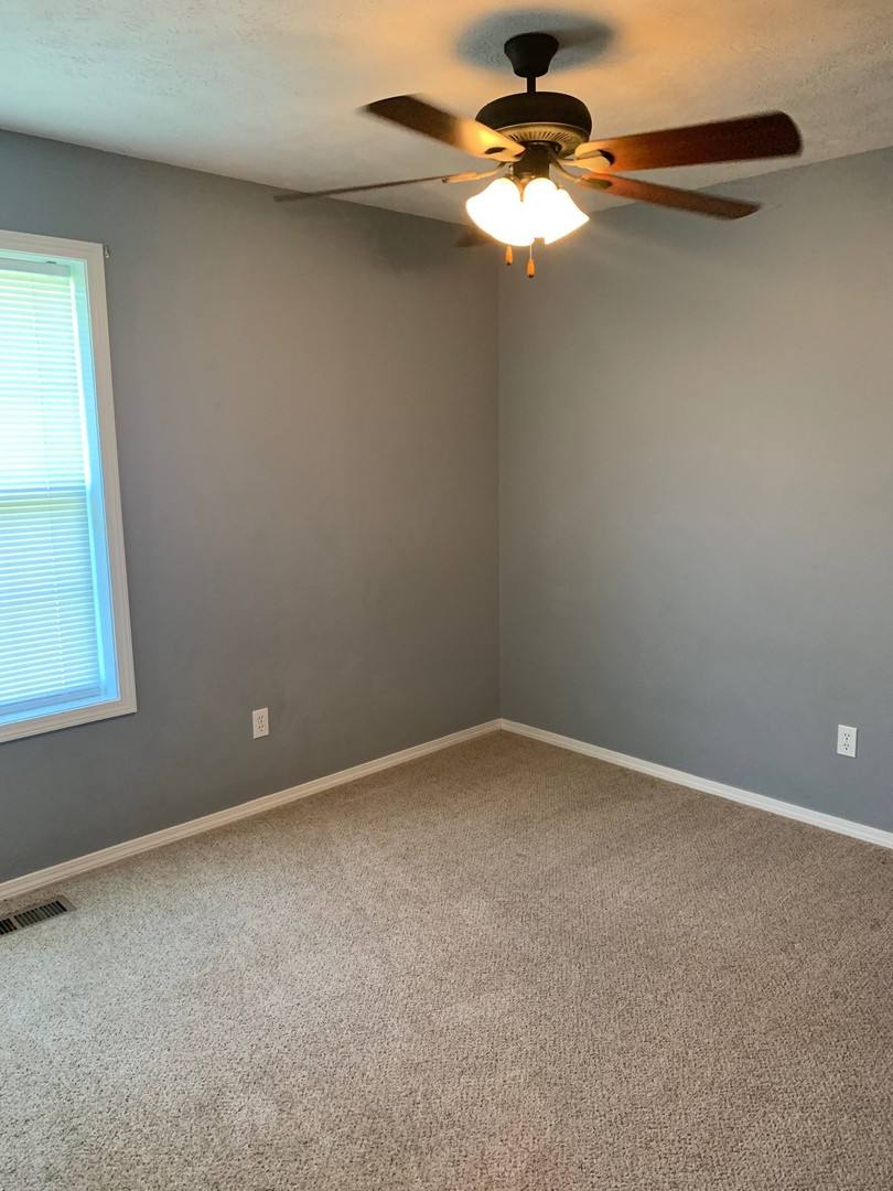 House for rent at 422 Stone Creek Rd, Willard, MO 65781