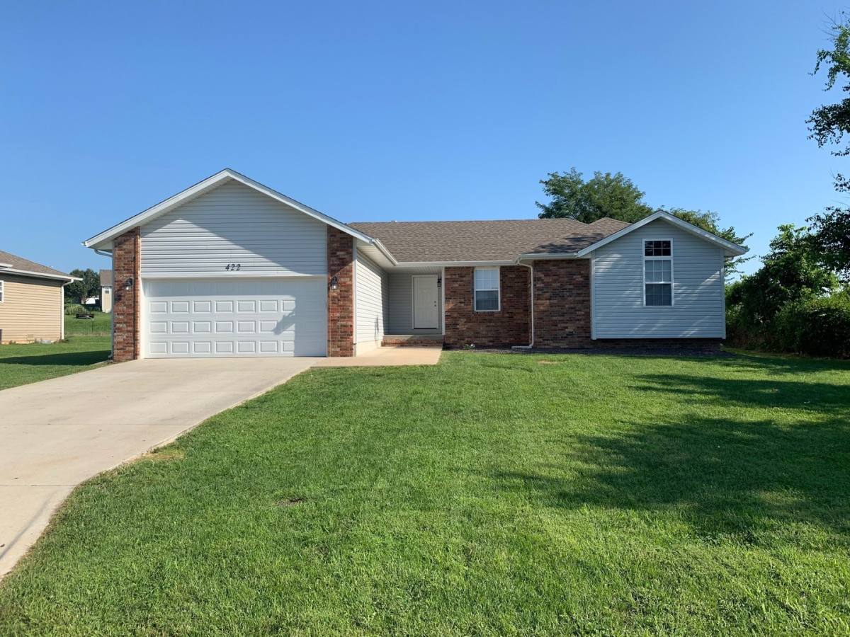 House for rent at 422 Stone Creek Rd, Willard, MO 65781