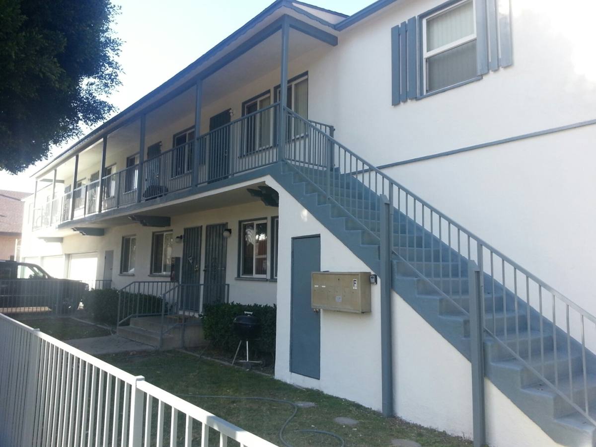 Apartment for rent at 9951 State St, Lynwood, CA 90262