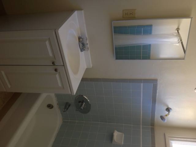 Apartment for rent at 9951 State St, Lynwood, CA 90262