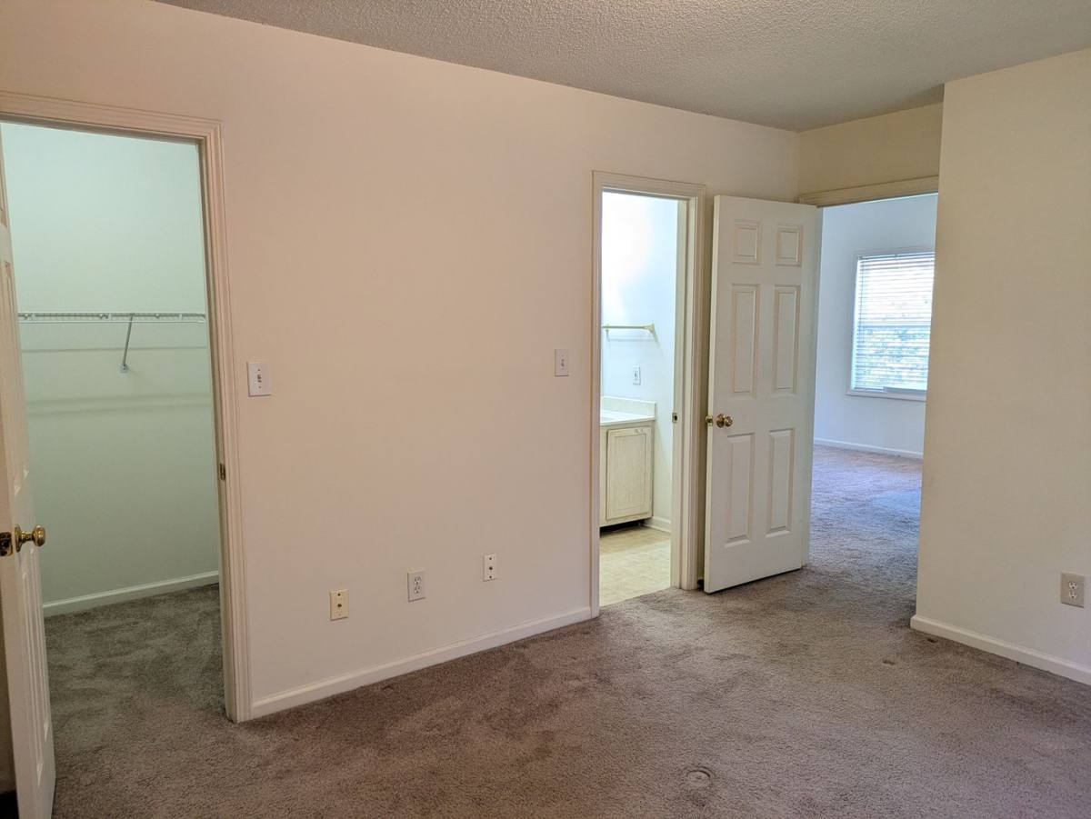 House for rent at 108 Bogey Lane, Mooresville, NC 28117