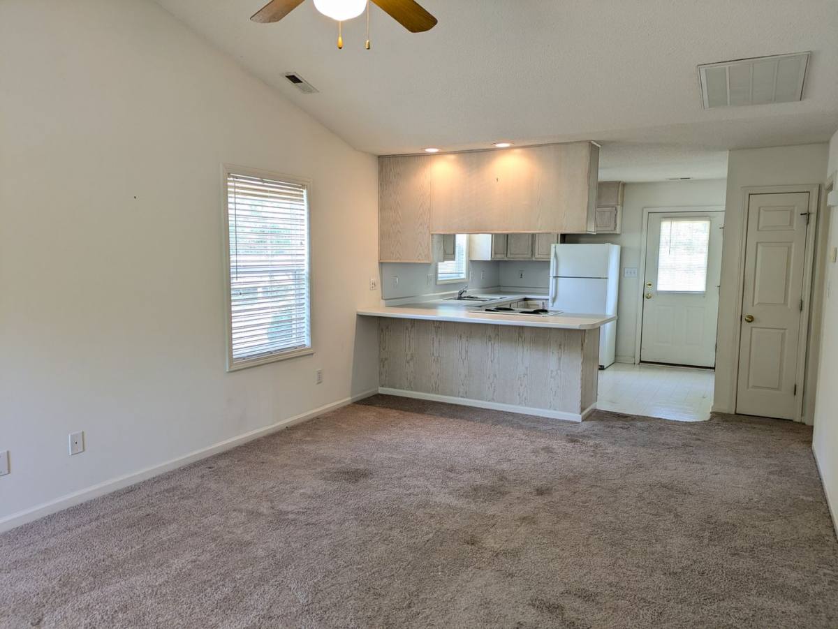 House for rent at 108 Bogey Lane, Mooresville, NC 28117