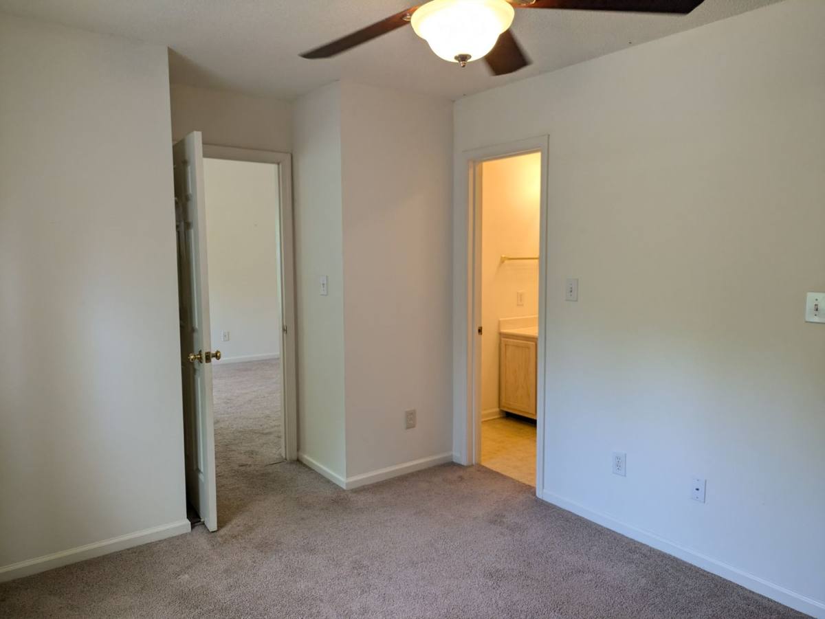 House for rent at 108 Bogey Lane, Mooresville, NC 28117