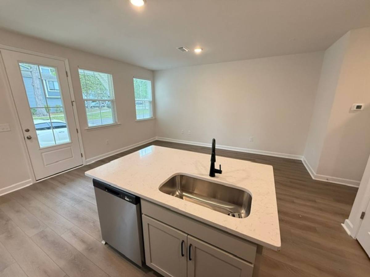 Townhouse for rent at 467 Martins Creek Blvd, Summerville, SC 29485