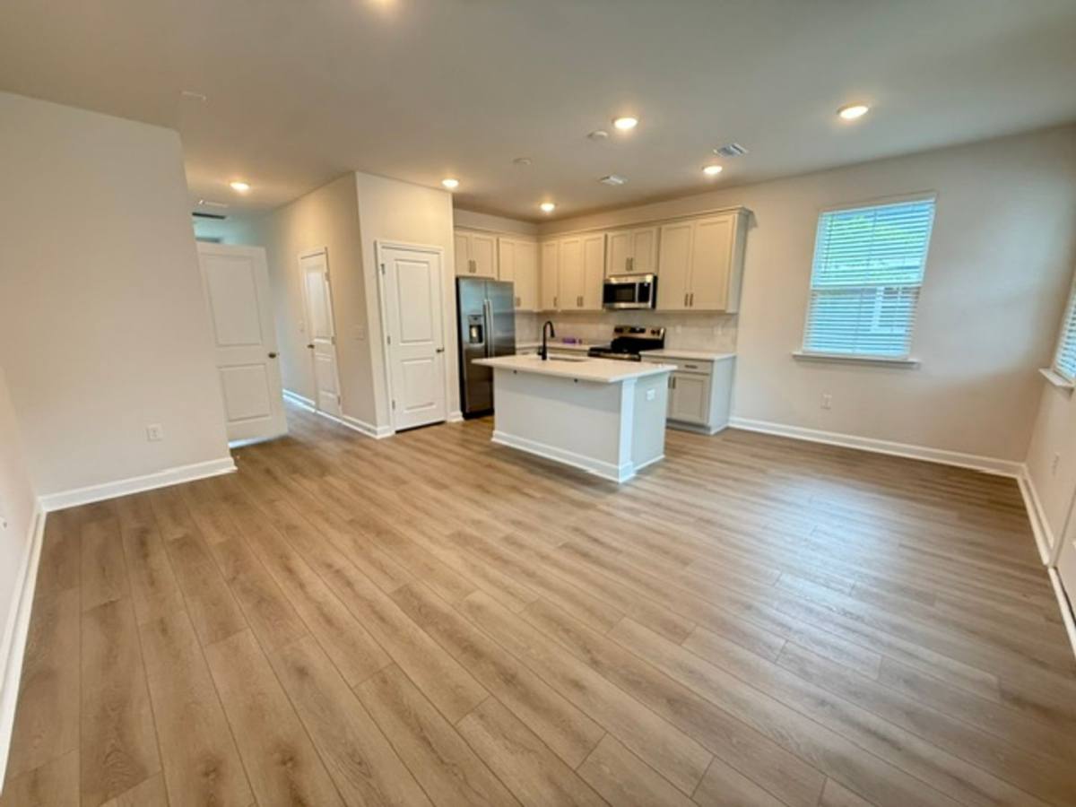 Townhouse for rent at 467 Martins Creek Blvd, Summerville, SC 29485