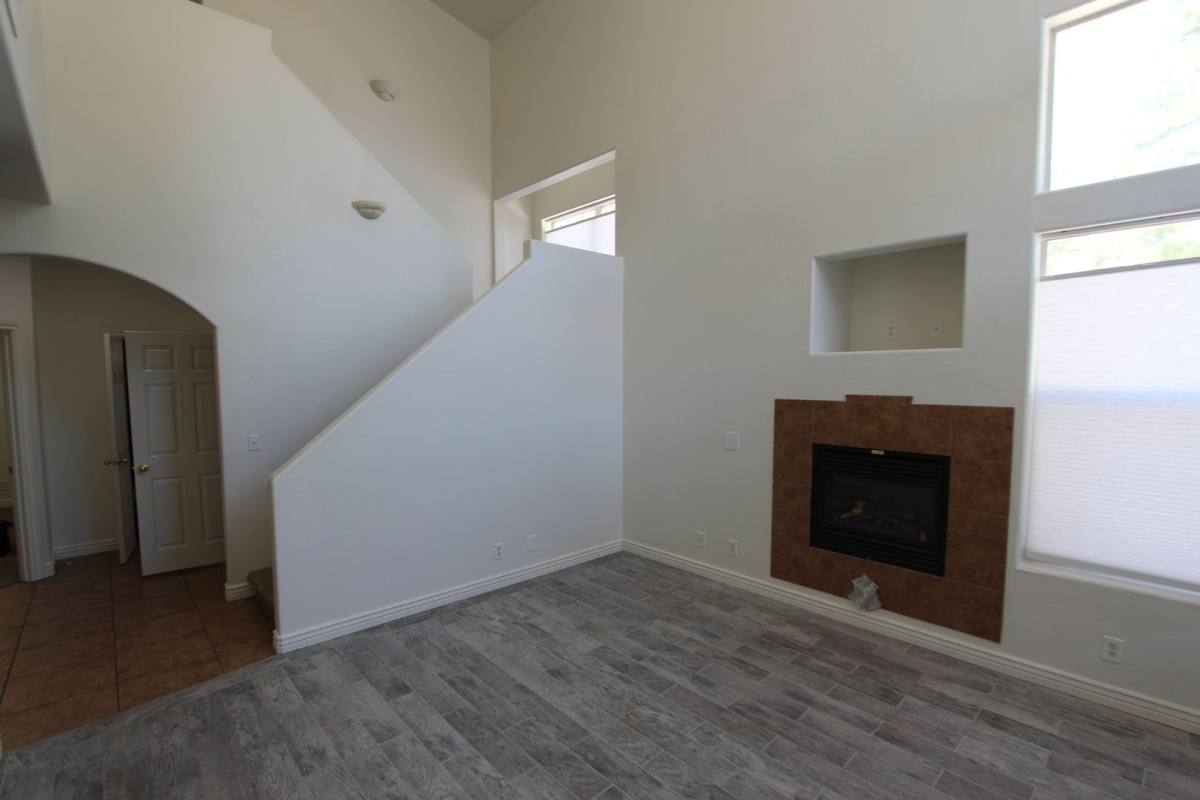 Apartment for rent at 1497 E Ivy Lane, Flagstaff, AZ 86001