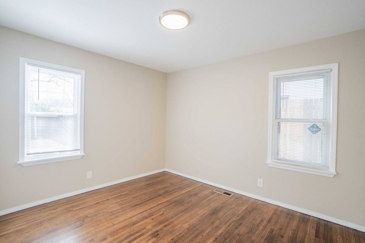 House for rent at 815 N Hudson Ave, Tulsa, OK 74115