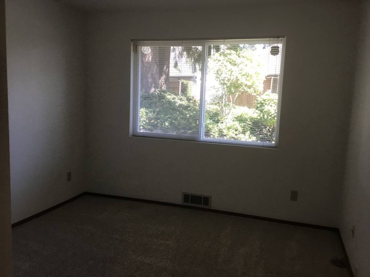 Condo for rent at 32836 3rd Place S, Federal Way, WA 98003