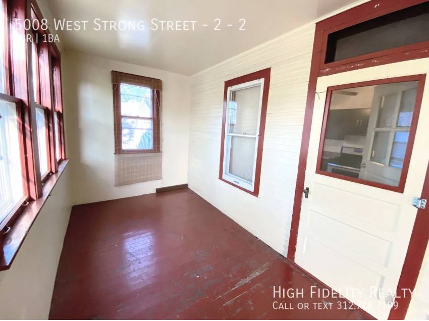 Apartment for rent at 5008 W Strong St #2, Chicago, IL 60630