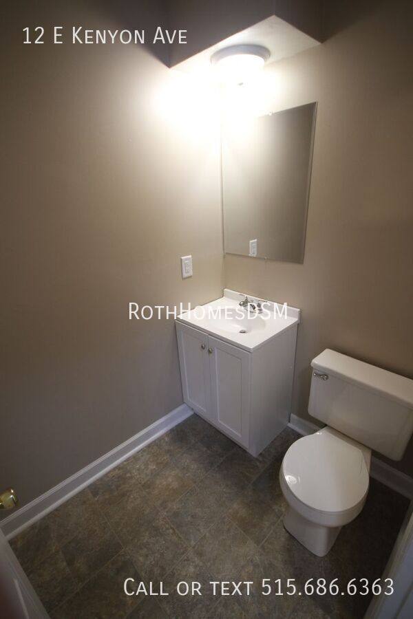 Apartment for rent at 12 E Kenyon Ave, Des Moines, IA 50315