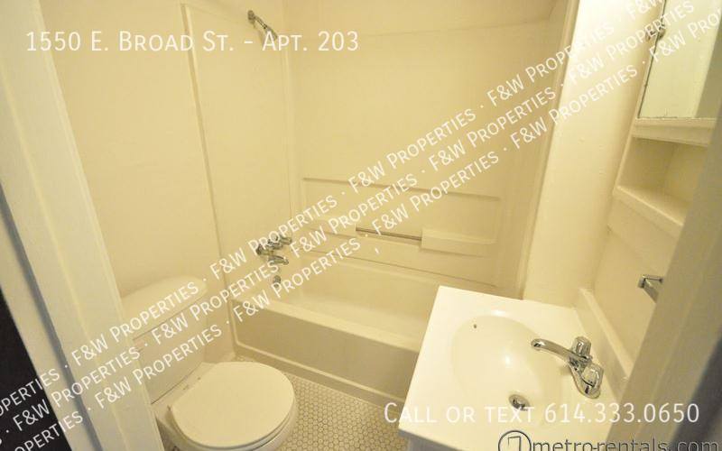 Apartment for rent at 1550 E Broad St #203, Columbus, OH 43203