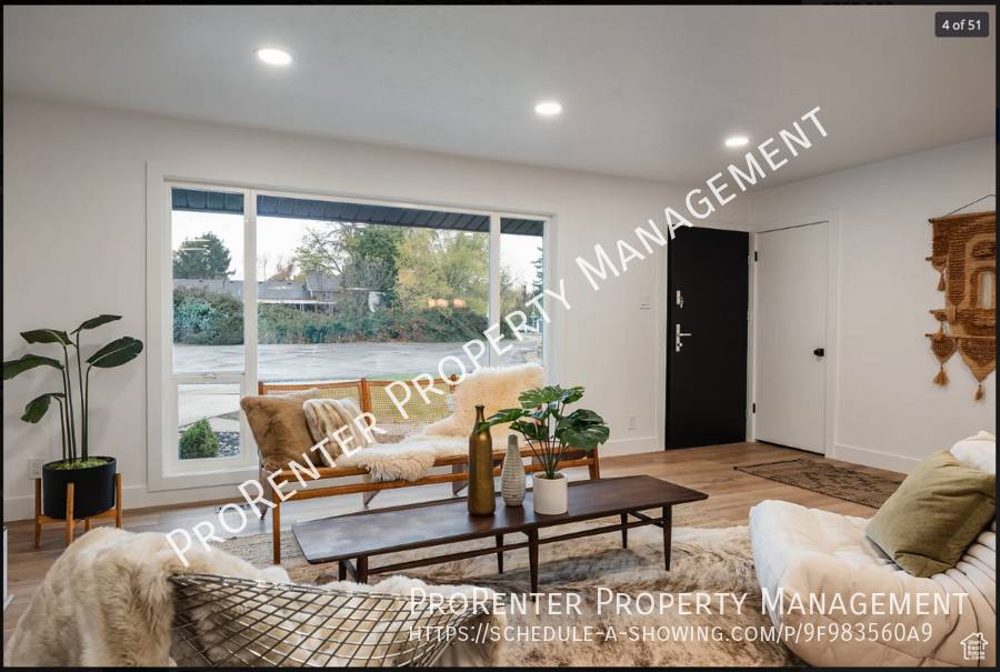House for rent at 4996 S Moor Mont Circle, Salt Lake City, UT 84117