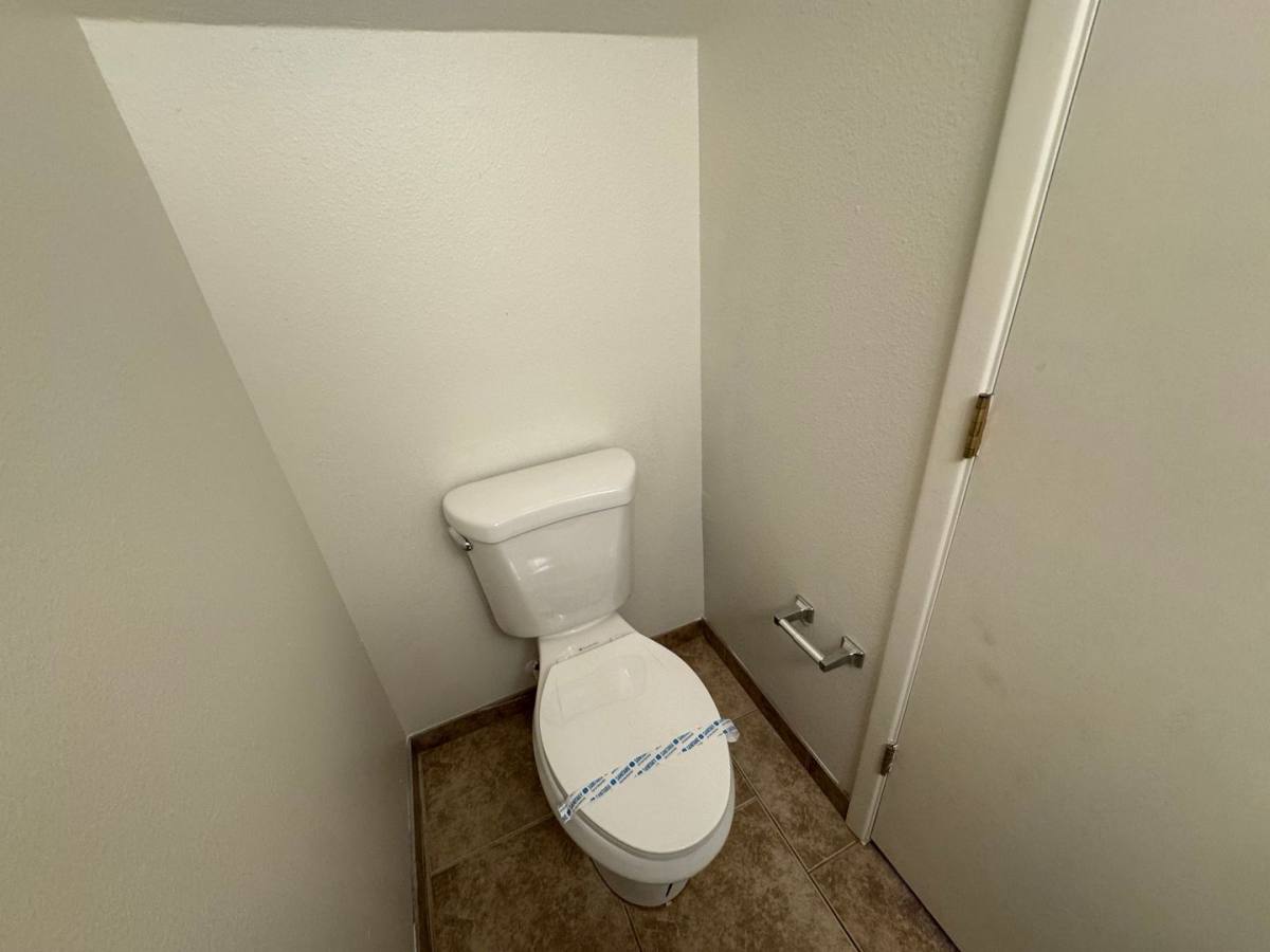 Townhouse for rent at 10420 N 10th St, Phoenix, AZ 85020