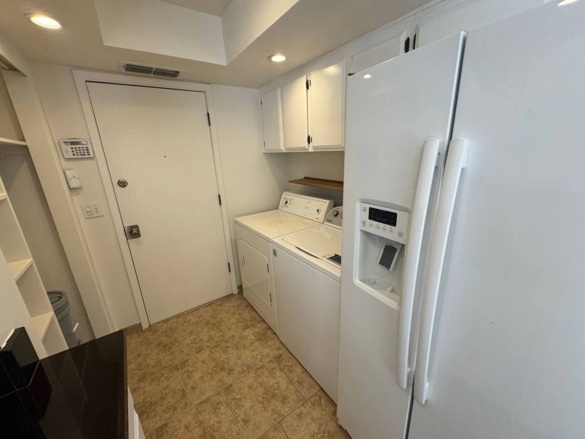 Townhouse for rent at 10420 N 10th St, Phoenix, AZ 85020