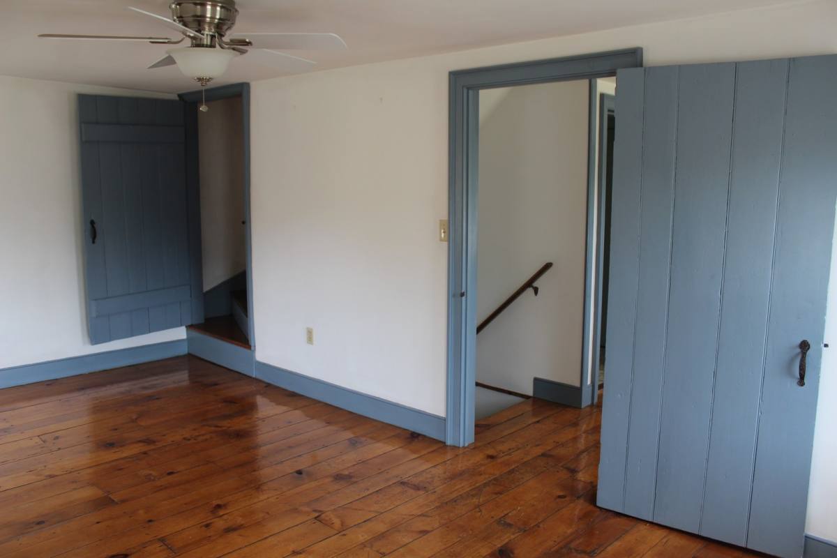 House for rent at 4218 Messersmith Rd, Glen Rock, PA 17327