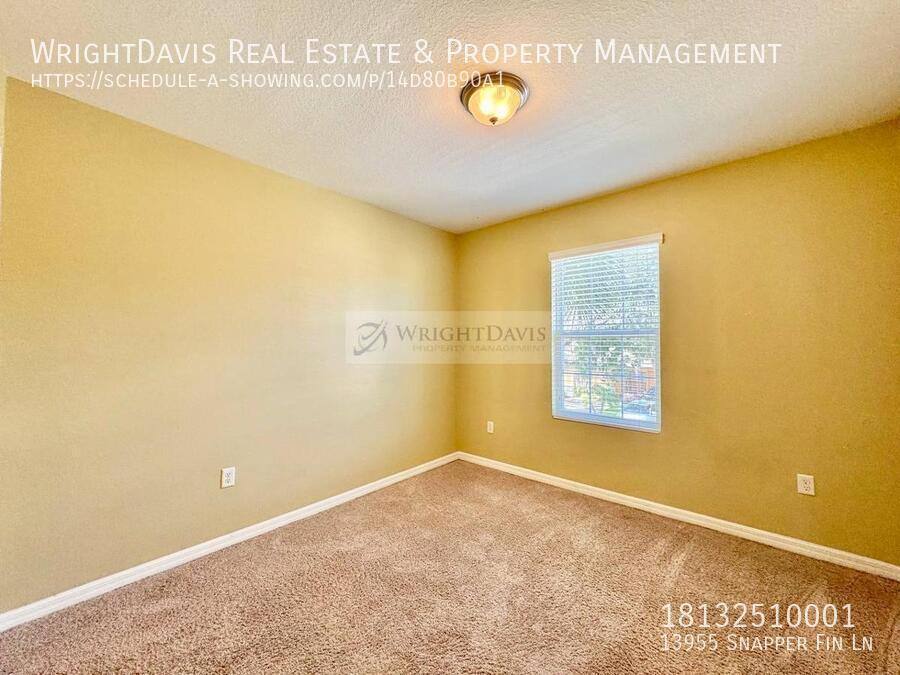 Townhouse for rent at 13955 Snapper Fin Lane, Tampa, FL 33637