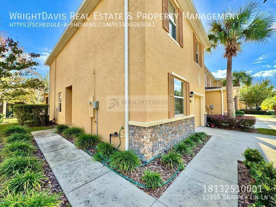 Townhouse for rent at 13955 Snapper Fin Lane, Tampa, FL 33637