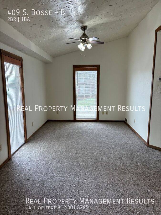 Apartment for rent at 409 S Bosse #B, Evansville, IN 47712