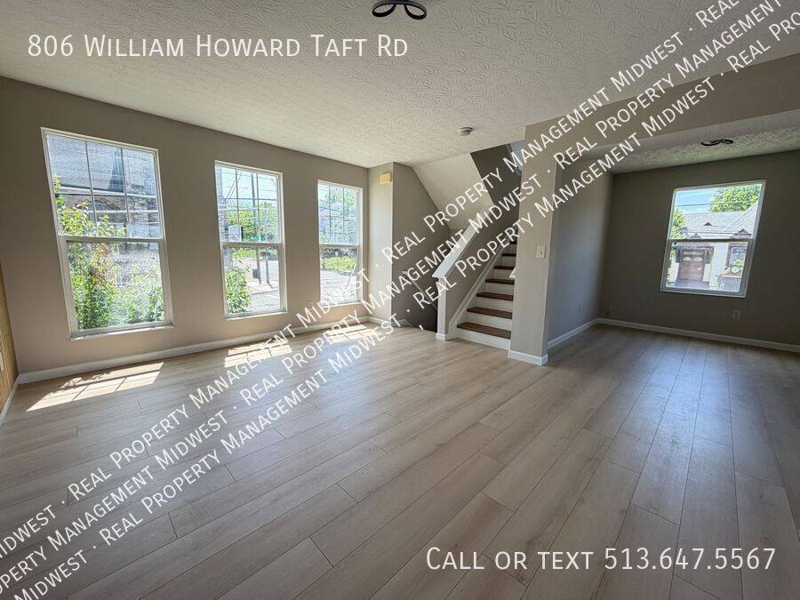 House for rent at 806 William Howard Taft Rd, Cincinnati, OH 45206