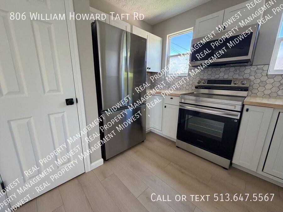 House for rent at 806 William Howard Taft Rd, Cincinnati, OH 45206