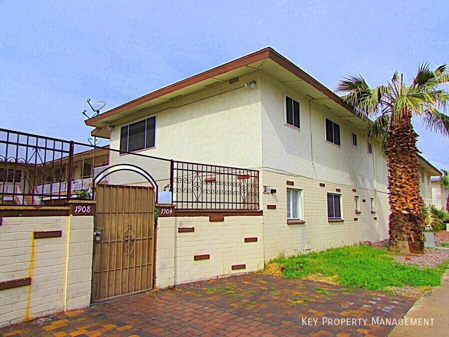 Apartment for rent at 1904 Rexford Dr #2, Las Vegas, NV 89104