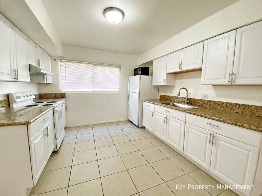 Apartment for rent at 1904 Rexford Dr #2, Las Vegas, NV 89104