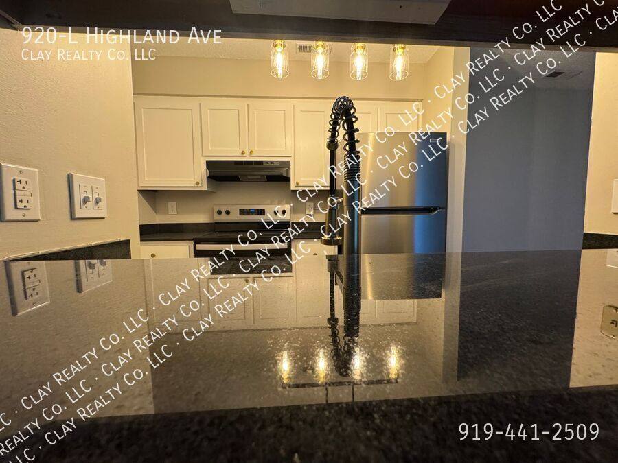 Apartment for rent at 920-L Highland Ave, Greensboro, NC 27403