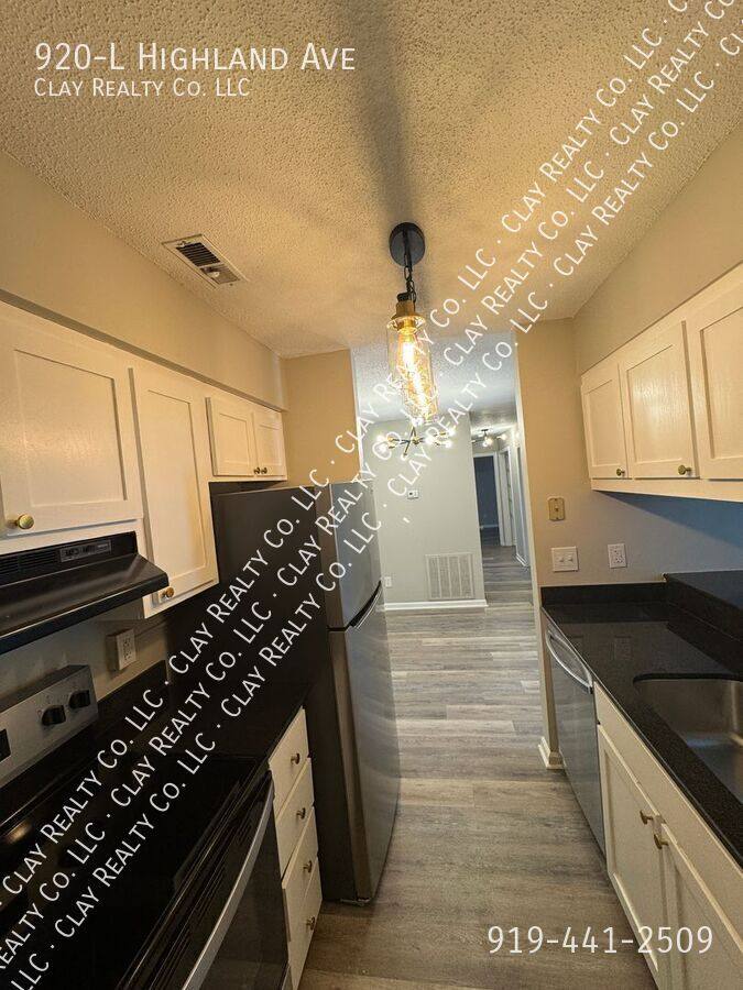 Apartment for rent at 920-L Highland Ave, Greensboro, NC 27403