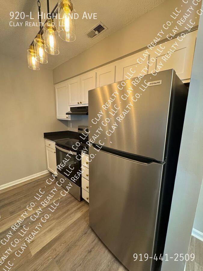 Apartment for rent at 920-L Highland Ave, Greensboro, NC 27403