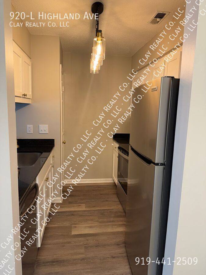 Apartment for rent at 920-L Highland Ave, Greensboro, NC 27403