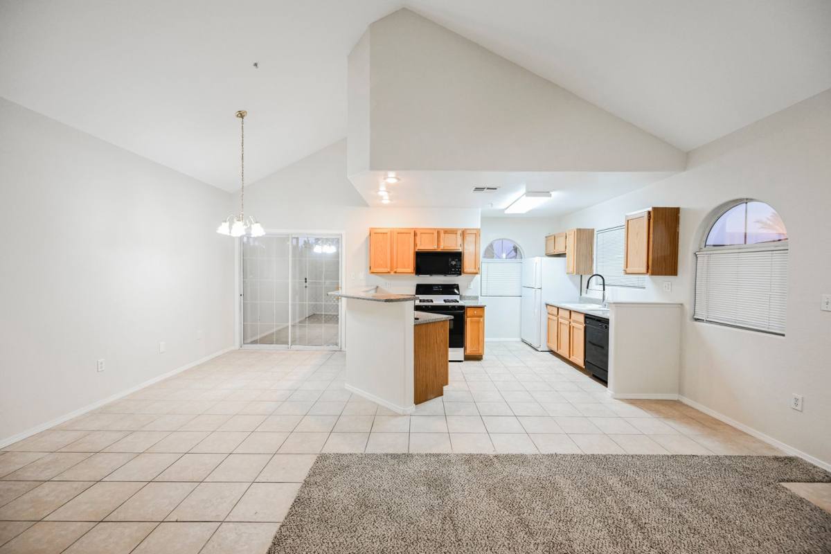 Townhouse for rent at 2925 Wigwam, Henderson, NV 89074