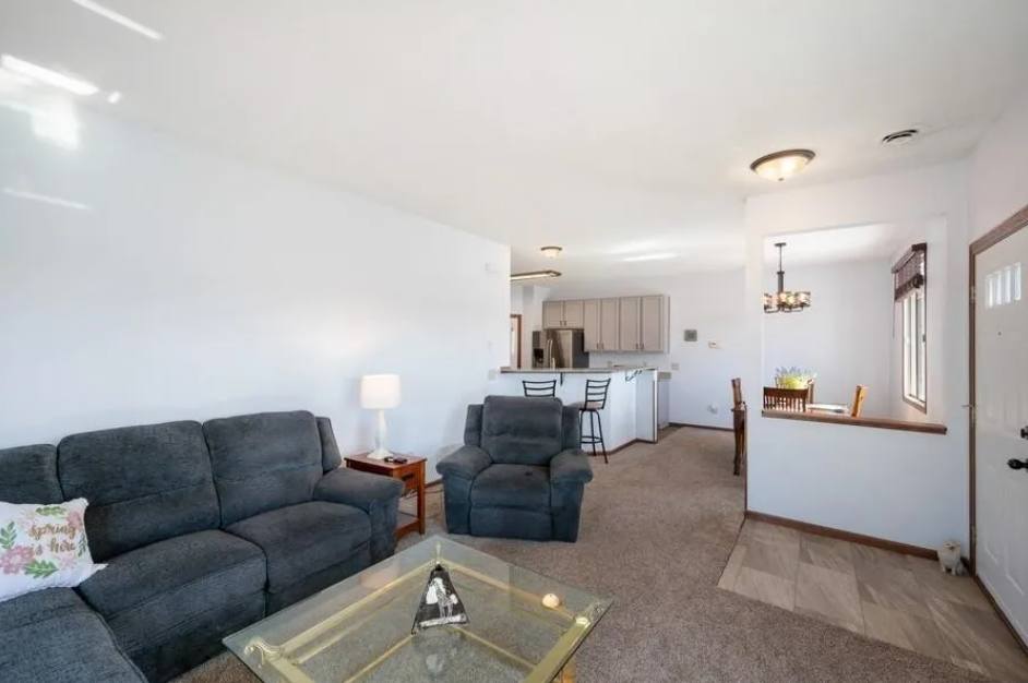 Townhouse for rent at 18037 96th Ave N, Maple Grove, MN 55311