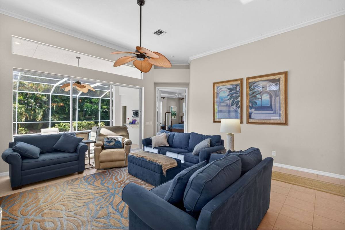 House for rent at 1789 Winding Oaks Way, Naples, FL 34109