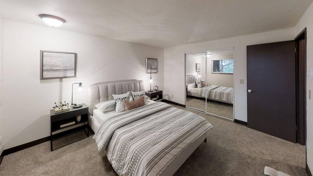 Apartment for rent at 410-476 Vista Ave SE, Salem, OR 97302
