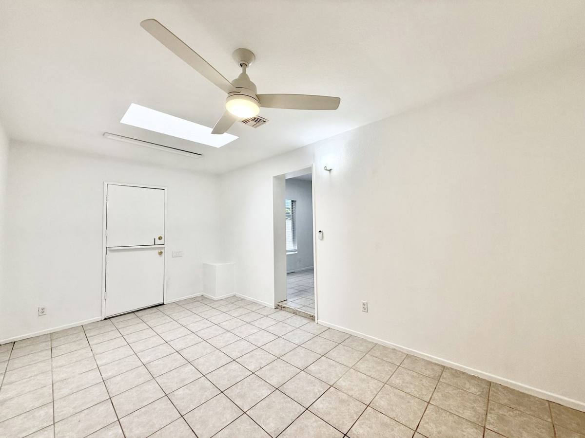 Apartment for rent at 73625 Catalina Way, Palm Desert, CA 92260