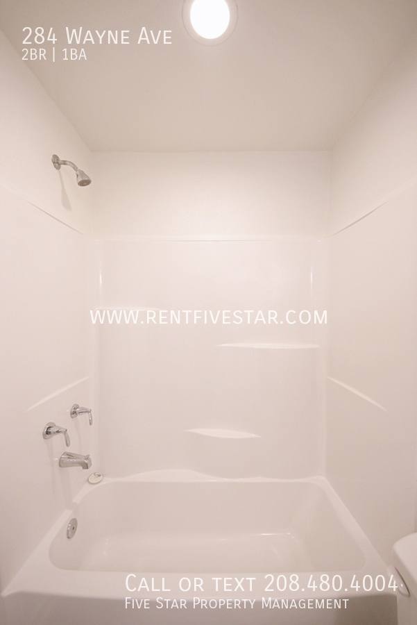 House for rent at 284 Wayne Ave, Pocatello, ID 83201
