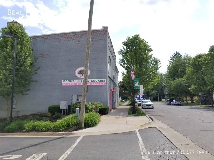 Apartment for rent at 173 Riley St #6, Dundee, MI 48131