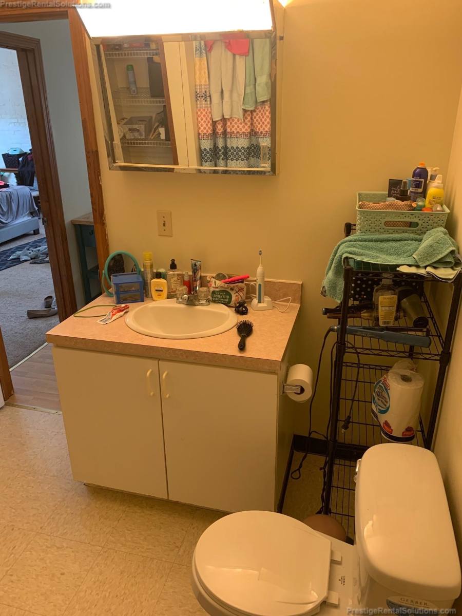 Apartment for rent at 11 Willow St #405, Fitchburg, MA 01420
