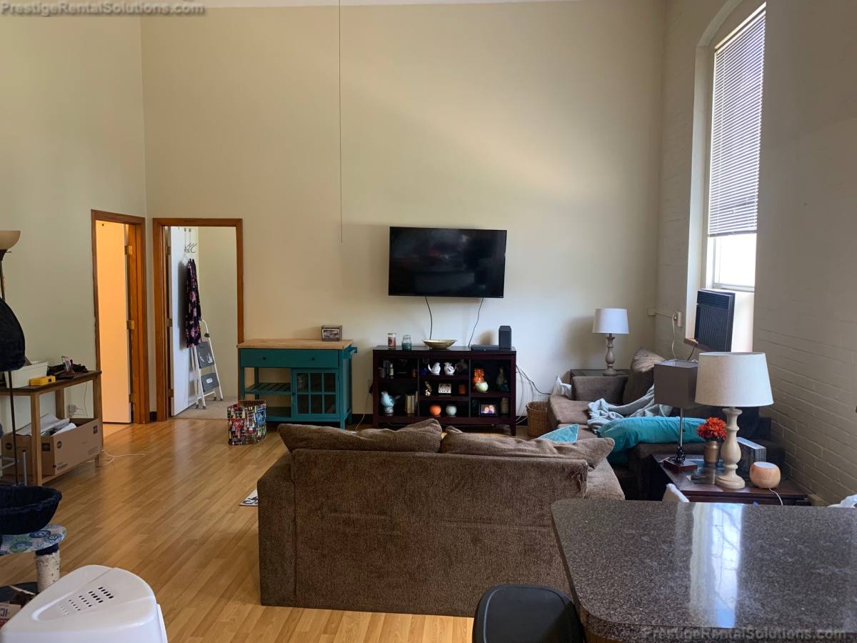 Apartment for rent at 11 Willow St #405, Fitchburg, MA 01420