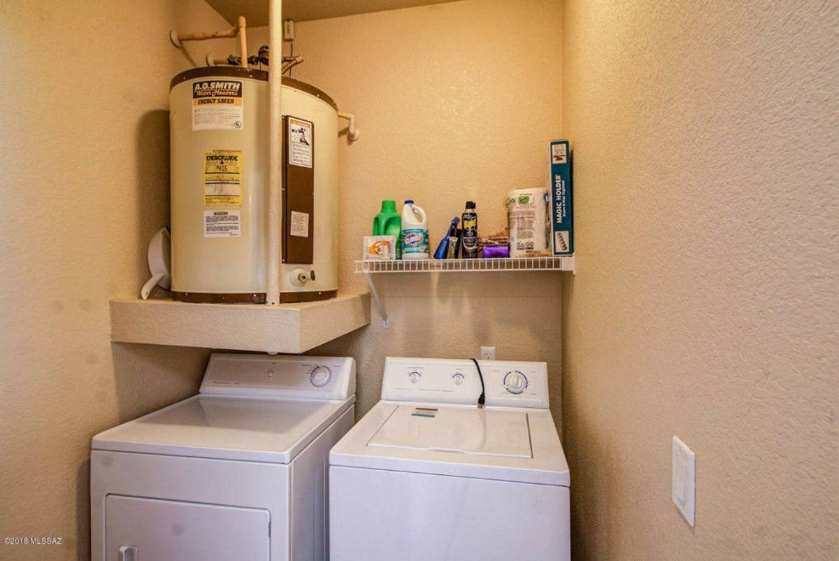 House for rent at 1500 E Pusch Wilderness Dr, Tucson, AZ 85737