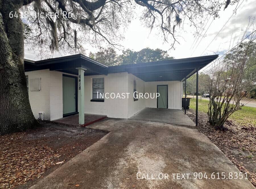 Townhouse for rent at 6418 Ricker Rd, Jacksonville, FL 32244