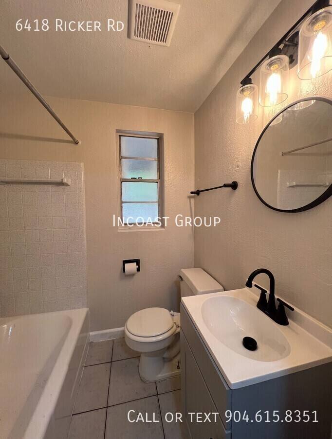 Townhouse for rent at 6418 Ricker Rd, Jacksonville, FL 32244