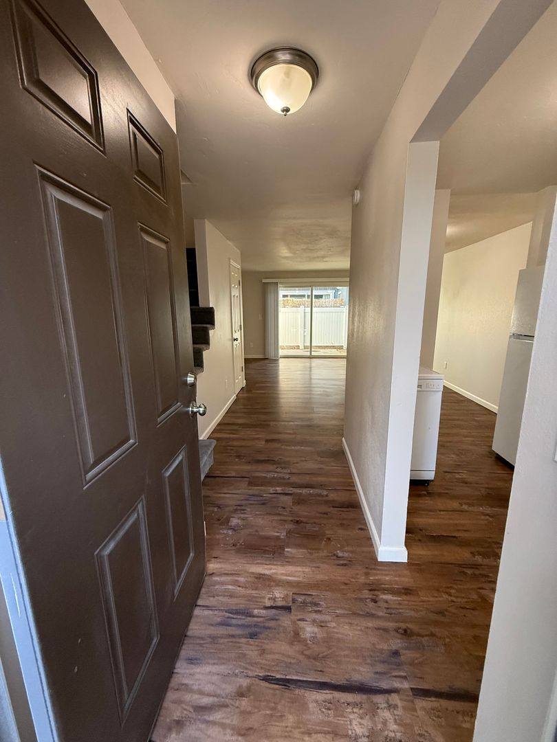 Apartment for rent at 937 SW 11th St, Redmond, OR 97756