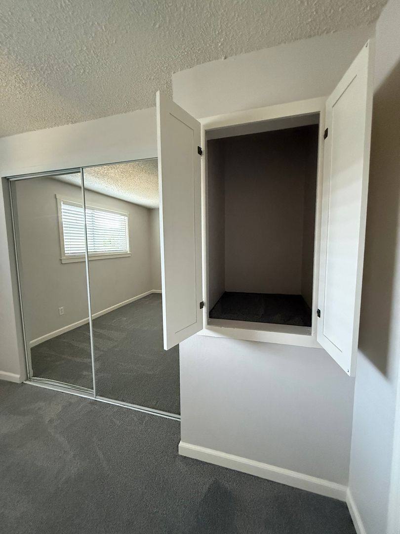 Apartment for rent at 937 SW 11th St, Redmond, OR 97756